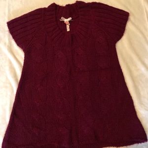 Derek Heart Burgundy sweater